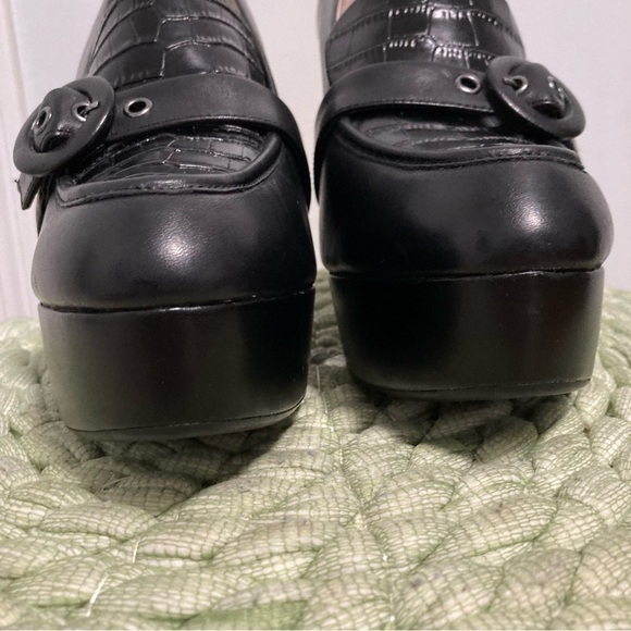 New Gianni Bini Black Leather Croc Chunky Platform Heel 90’s Loafers Size 10 - Picture 6 of 8